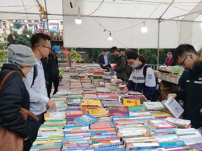 Hà Nội: Tổ chức Lễ hội sách cũ Thăng Long 2018 tại Hồ Văn – Văn Miếu